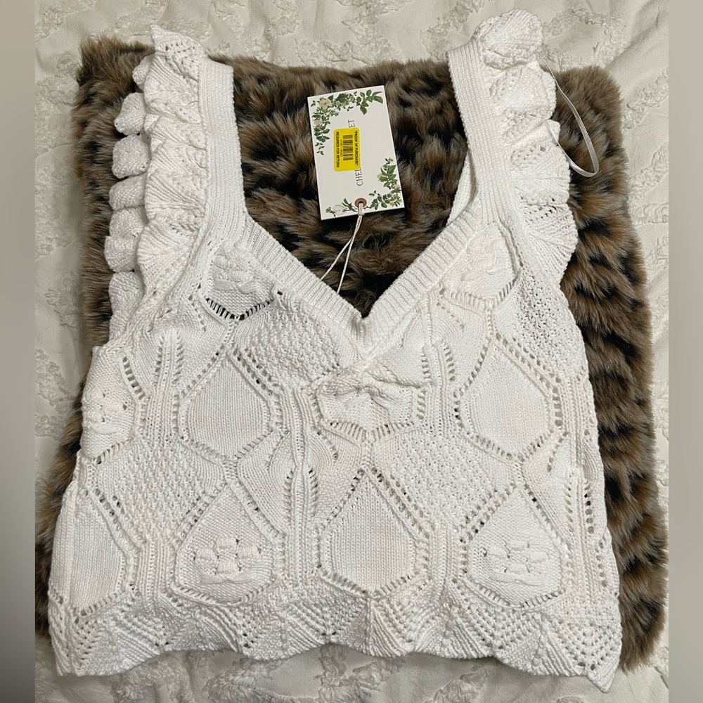 Chelsea & Violet crochet top